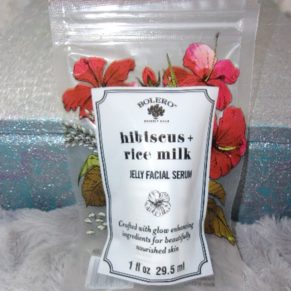 M-13 (NIP) BOLERO BEVERLY HILLS HIBISCUS & RICE MILK JELLY FACIAL SERUM